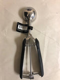 OXO Good Grips Medium Stainless Steeel 2 ¾"-Diameter Cookie Scoop NEW